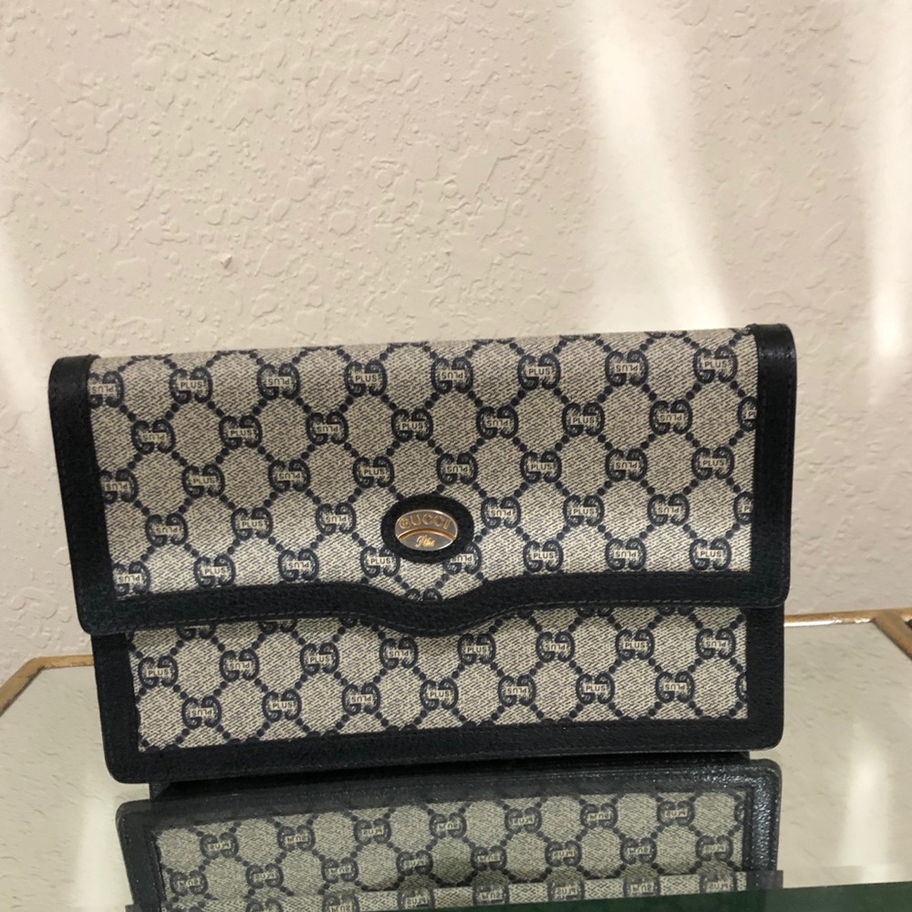 Authentic Vintage Rare Navy Blue Gucci Crossbody